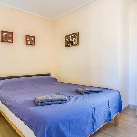 Apartment In With House Sea View